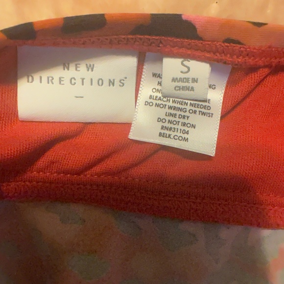 Leopard Animal Print Swim Top Size Small by New Directions - Picture 8 of 10